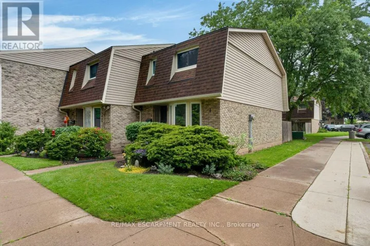 1 - 75 VENTURA DRIVE, St. Catharines (Haig), Ontario L2R7J7