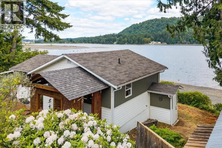 5041 Paton Rd, Ladysmith, British Columbia V9G1M6