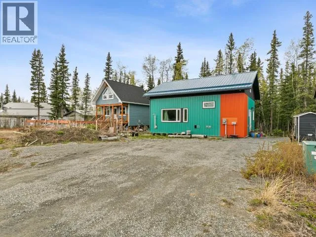 106 SPRUCE STREET, Haines Junction, Yukon Y0B1L0