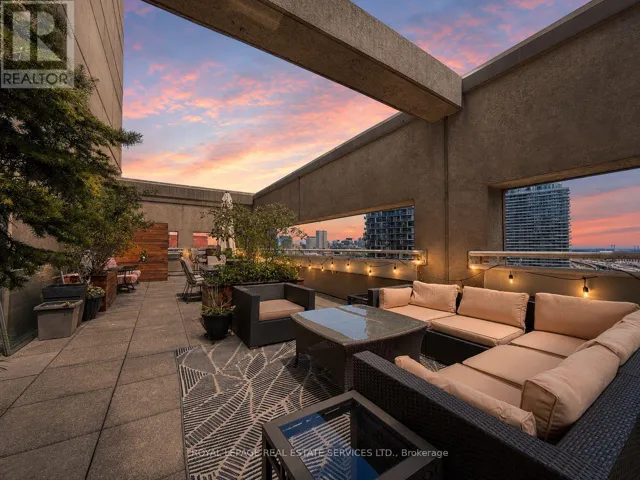1718 - 25 THE ESPLANADE, Toronto (Waterfront Communities), Ontario M5E1W5