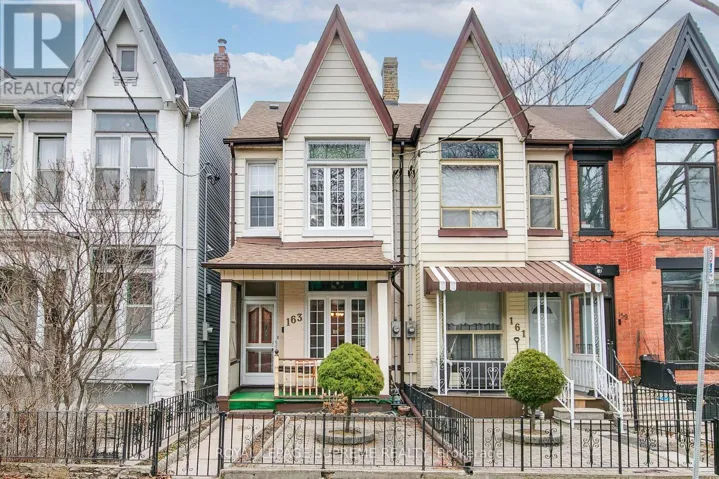 163 BEACONSFIELD AVENUE, Toronto (Little Portugal), Ontario M6J3J7