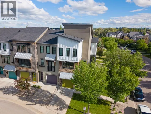 102 Walden Circle SE, Calgary, Alberta T2X0Y4