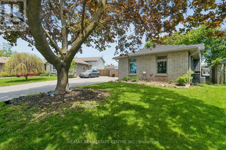 47 CHRISTIE CRESCENT, Barrie (Letitia Heights), Ontario L4N4V2