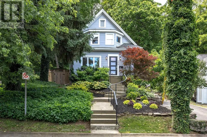 104 GIBSON STREET, Grimsby (Grimsby West), Ontario L3M1G9