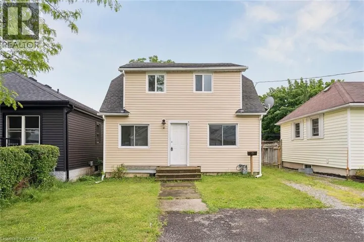 53 KINSEY Street, St. Catharines, Ontario L2S1E2