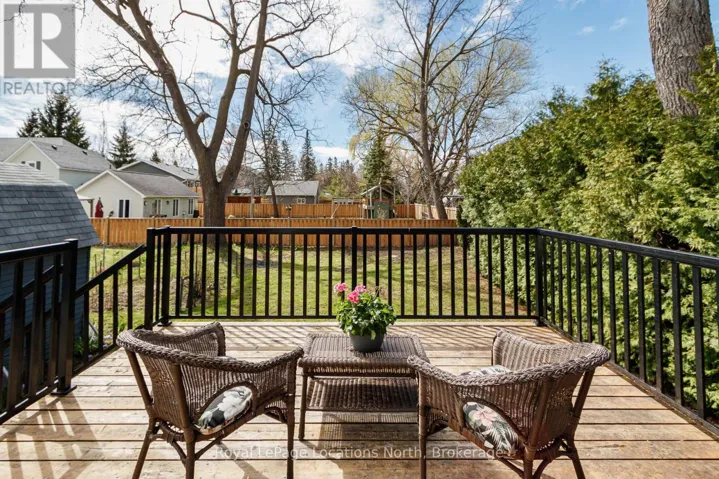 258 FOURTH STREET W, Collingwood, Ontario L9Y1S2