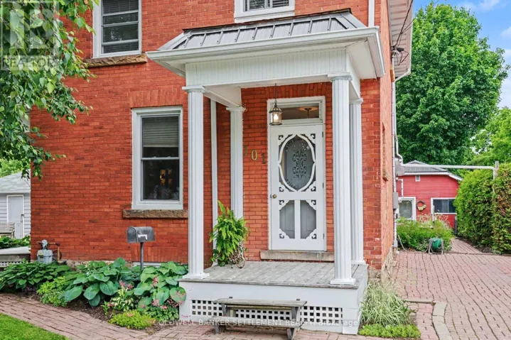 101 DRUMMOND STREET E, Perth, Ontario K7H1G9