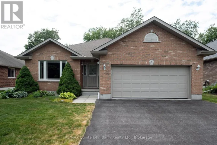 4 ALGONQUIN AVENUE, Brighton, Ontario K0K1H0