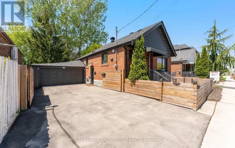 1342 VICTORIA PARK AVENUE, Toronto (O'Connor-Parkview), Ontario M4B2L7