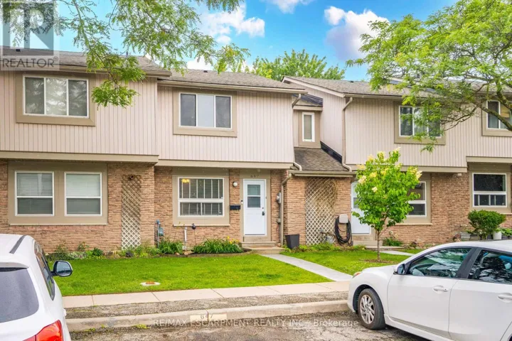 647 WOODWARD AVENUE, Milton (DP Dorset Park), Ontario L9T3K4