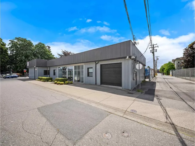 102 2491 MCCALLUM ROAD, Abbotsford, British Columbia V2S3P8