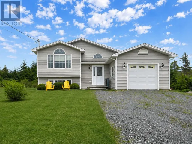 8 Coveyduck Place, Makinsons, Newfoundland & Labrador A0A1W0