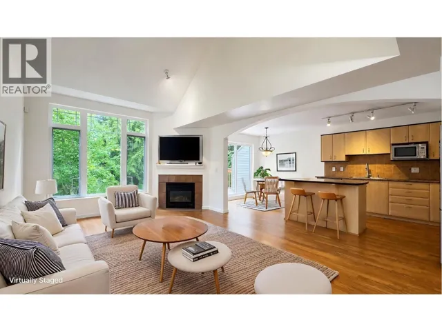 35 2351 PARKWAY BOULEVARD, Coquitlam, British Columbia V3E3P2