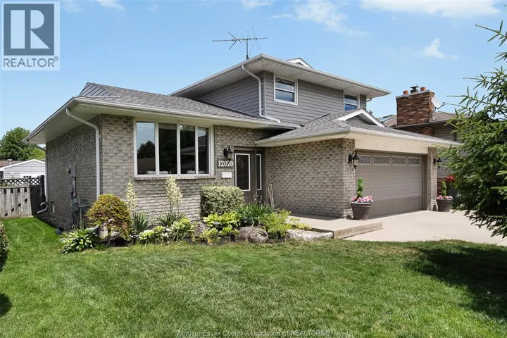 12070 BAILLARGEON, Tecumseh, Ontario N8N3Z9