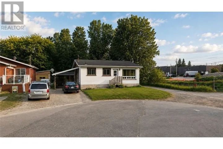 331 Perrault, Sudbury, Ontario P3B2M5