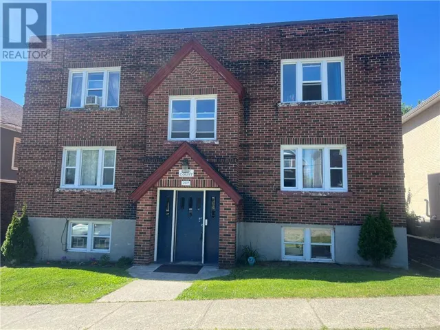 207 Pine, Sudbury, Ontario P3C1X4