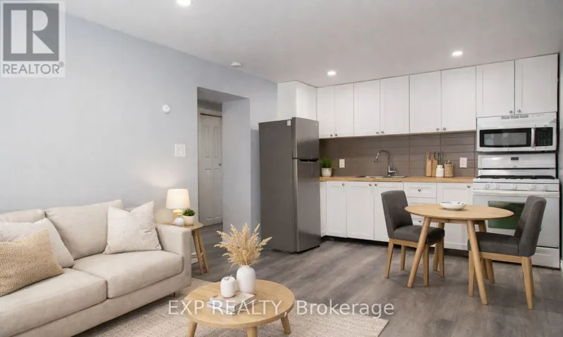 LOWER - 104 SOUTH STREET E, Aylmer, Ontario N5H1P8