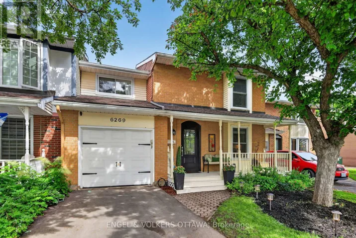 6269 PADDLER WAY, Ottawa, Ontario K1C2G5