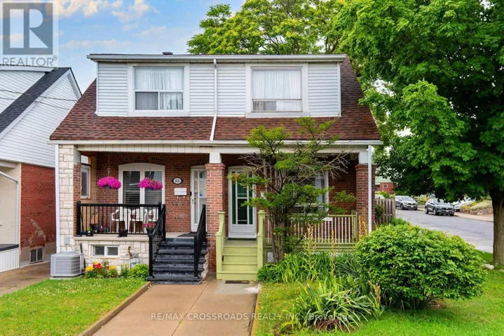 90 MILVERTON BOULEVARD, Toronto (Danforth), Ontario M4J1T8