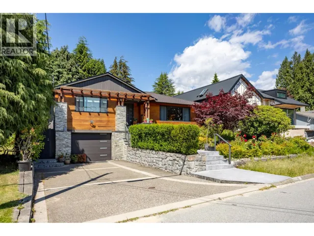 1706 KILKENNY ROAD, North Vancouver, British Columbia V7J1T9