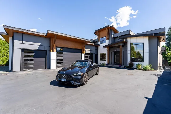22838 88 AVENUE, Langley, British Columbia V1M2R7