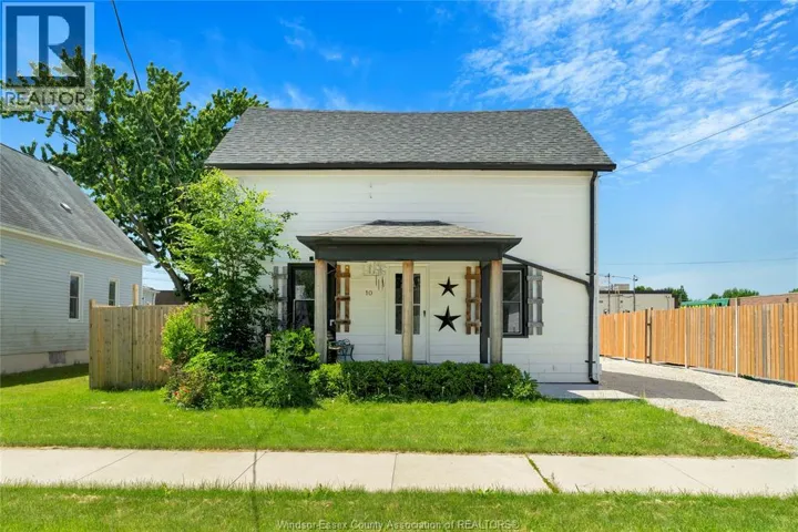 10 CATHCART, Tilbury, Ontario N0P2L0
