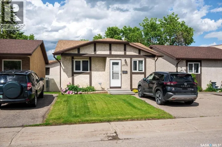 2732 Shooter DRIVE E, Regina, Saskatchewan S4V0Y7
