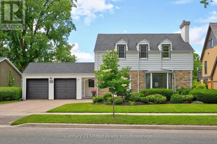 204 O'CARROLL AVENUE, Peterborough (Northcrest Ward 5), Ontario K9H4V4