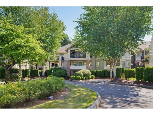 313 22025 48 AVENUE, Langley, British Columbia V3A8L2