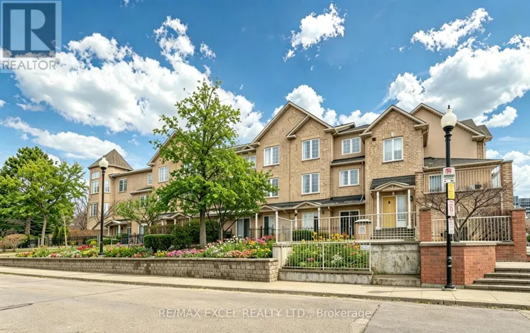 3 - 10 COX BOULEVARD, Markham (Unionville), Ontario L3R4G2