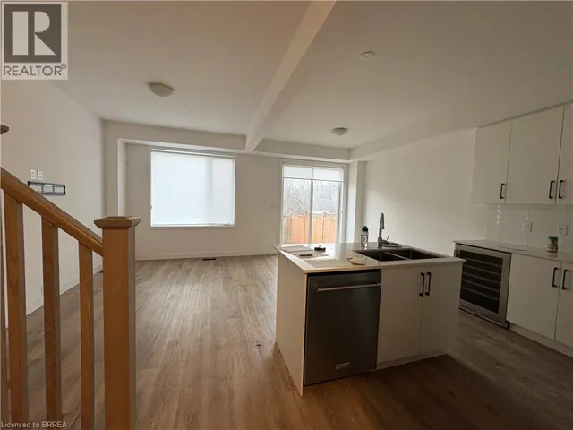 166 MOUNT ALBION Road Unit# 15, Hamilton, Ontario L8K5S8