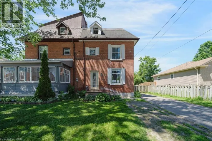 15 GEORGE Street N, Omemee, Ontario K0L2W0