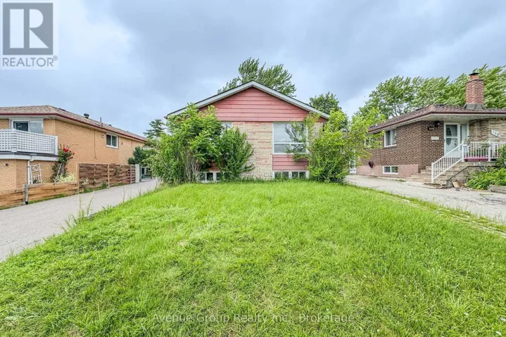 124 WESTHUMBER BOULEVARD, Toronto (West Humber-Clairville), Ontario M9W3N2