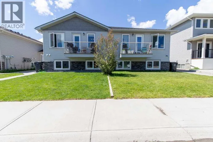 1, 4406 Lake Drive, Coalhurst, Alberta T0L0V2