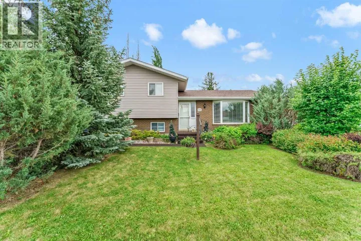 95 Rossdale Way SE, Medicine Hat, Alberta T1B1Y5