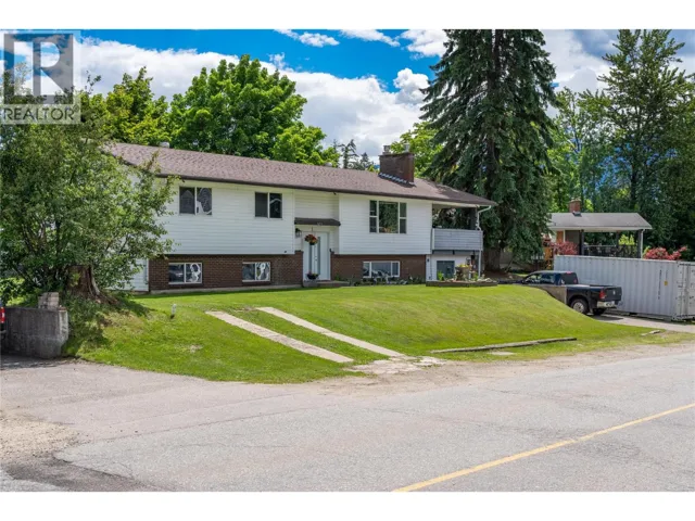 162 Pearkes Drive, Revelstoke, British Columbia V0E2S0