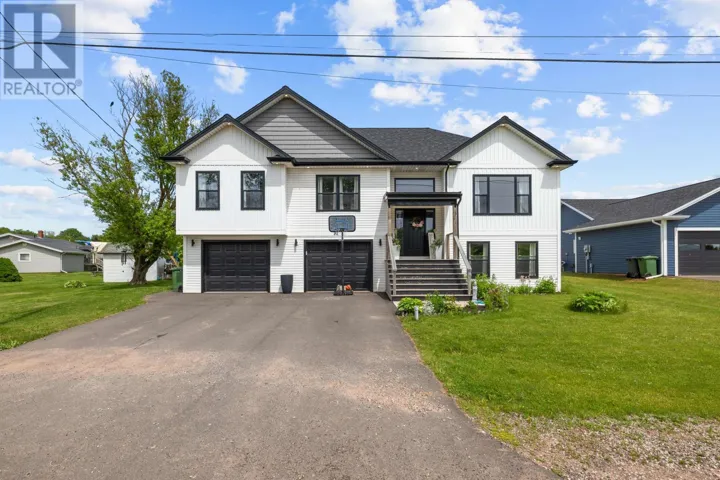 98 Kelly Heights, Stratford, Prince Edward Island C1B4M1
