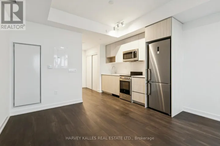 512 - 801 THE QUEENSWAY, Toronto (Stonegate-Queensway), Ontario M8Z6A8