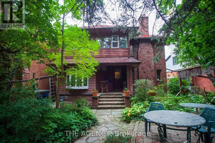 2F - 43 INDIAN ROAD CRESCENT, Toronto (High Park North), Ontario N6P2E9