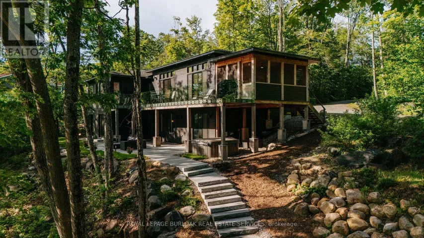 22 LONG AND WINDING ROAD, Seguin, Ontario P2A2W8