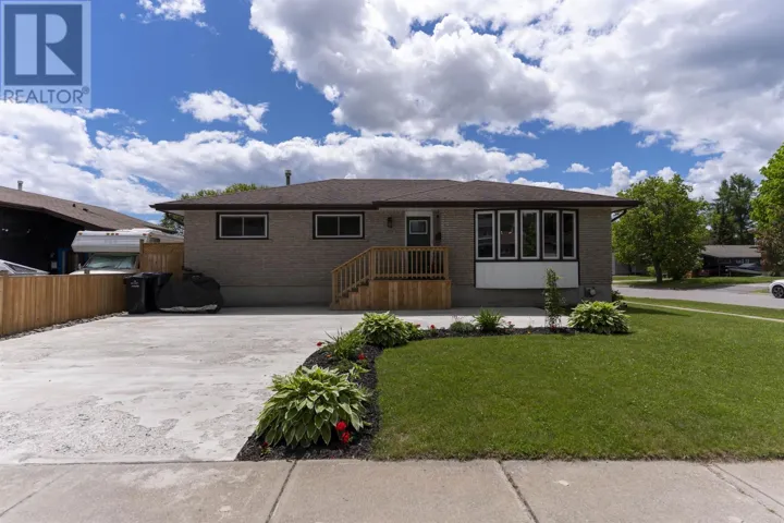 103 Welland ST, Thunder Bay, Ontario P7A7T7