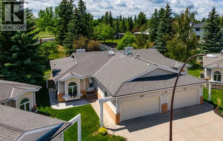 131 Shawnee Manor SW, Calgary, Alberta T2Y1W7