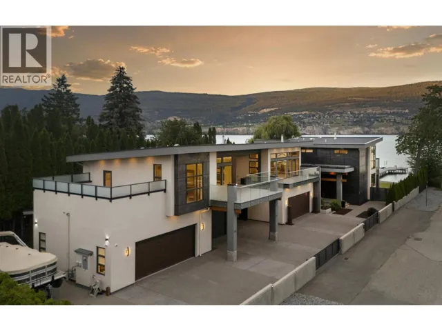 704 Stonor Street, Summerland, British Columbia V0H1Z9