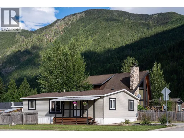 50 Johnson Way, Revelstoke, British Columbia V0E2S0