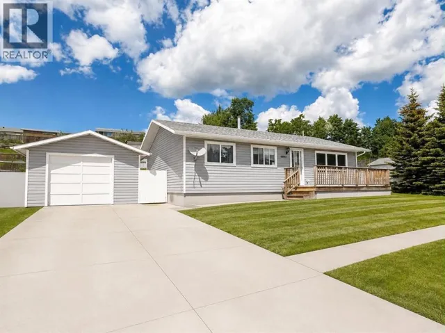 10542 98th Avenue, Grande Cache, Alberta T0E0Y0