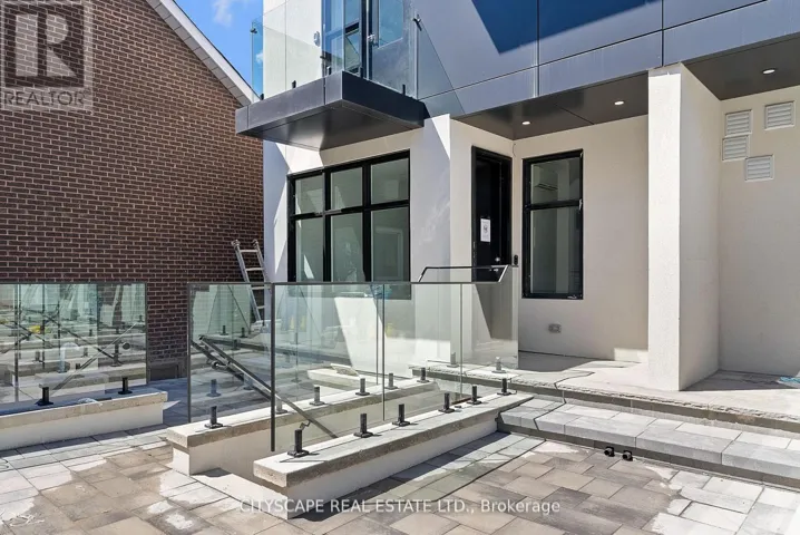2 - MAIN - 587 OAKWOOD AVENUE, Toronto (Oakwood Village), Ontario M6E2X8