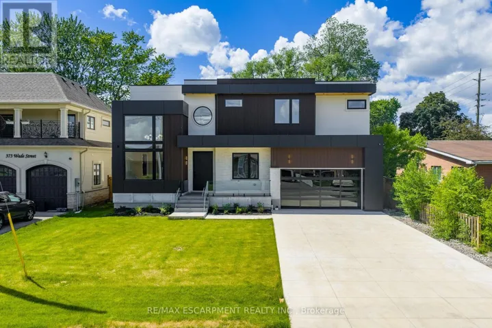 369 WADE STREET, Oakville (WO West), Ontario L6K2A4