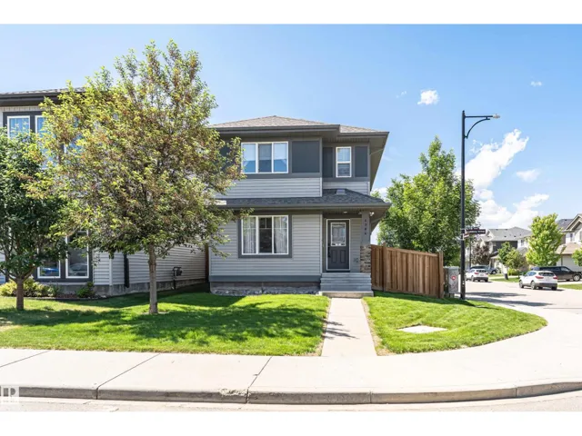 6904 CARDINAL WD SW, Edmonton, Alberta T6W2Y4