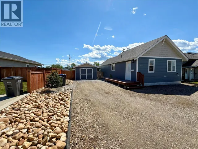 1633 100 Avenue, Dawson Creek, British Columbia V1G1X3