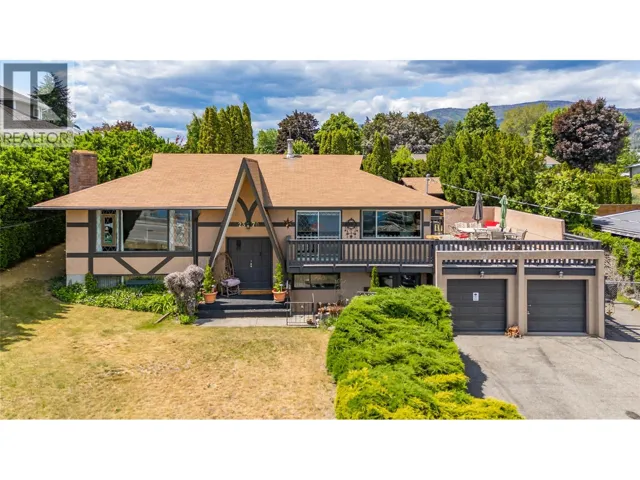 2370 Thacker Drive, West Kelowna, British Columbia V1Z1V8